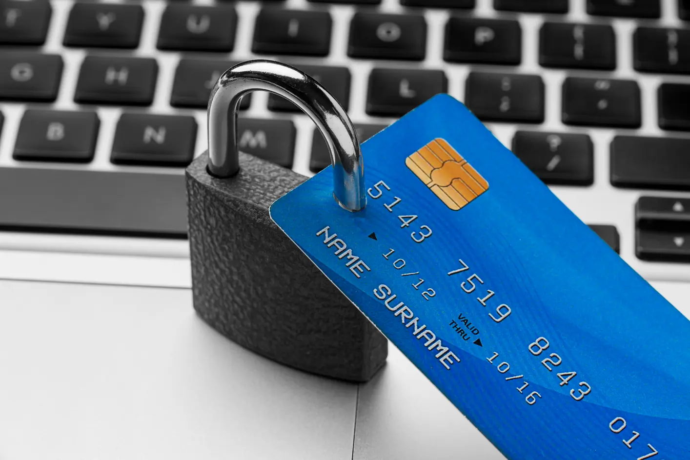 High Angle Lock with Credit Card Top Laptop